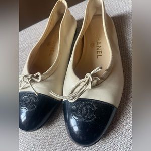 Chanel ballet flats